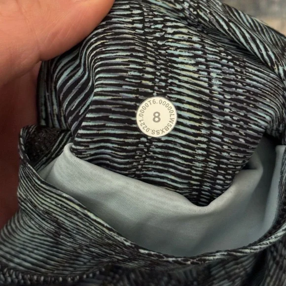 Lululemon Fast & Free dimensional Icing blue 25” tight leggings - Picture 6 of 10